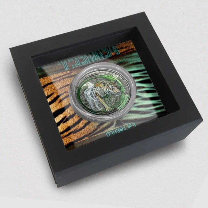 Серебряная монета Островов Кука Тигр 2025 Black Proof 3 oz Коллекционные монеты