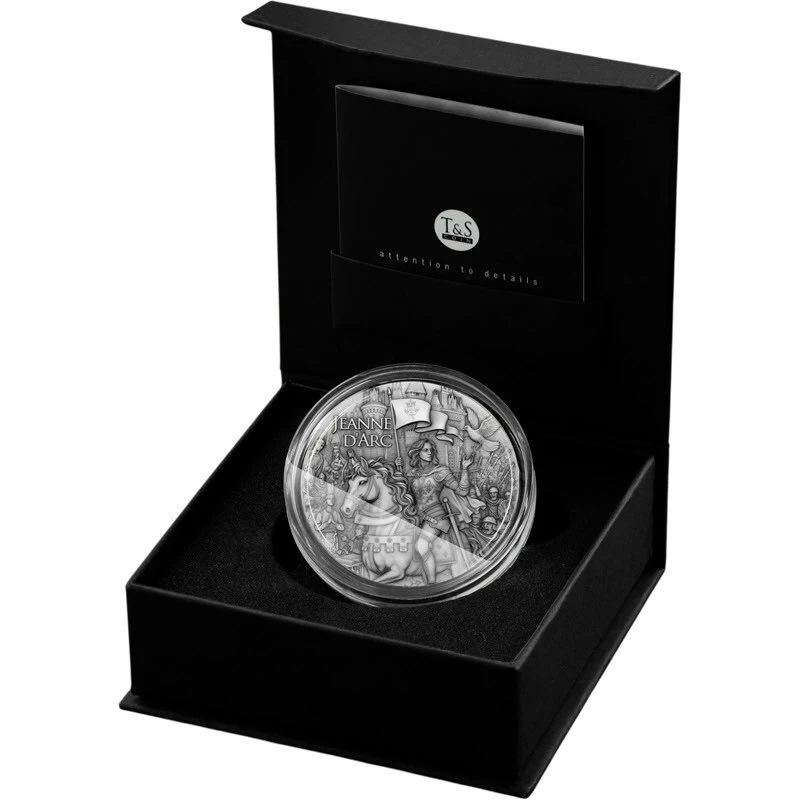 Cеребряная монета Ниуэ Жанна д'Арк 2025 2 oz Коллекционные монеты